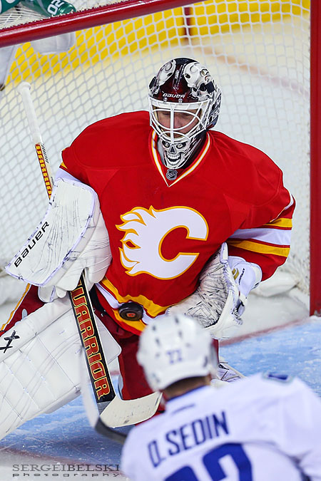 nhl hockey calgary flames vs vancouver canucks sergei belski photo