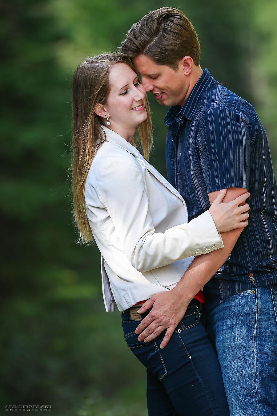 banff engagement photographer sergei belski photo
