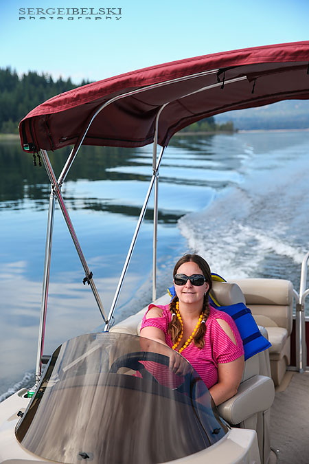 family boat vacation sergei belski photo
