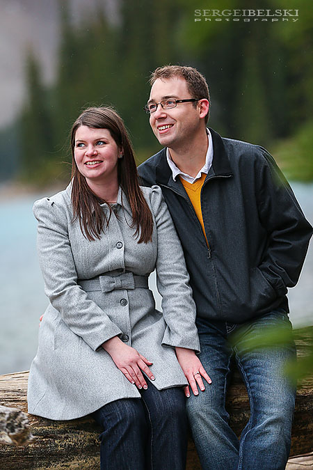 moraine lake engagement photographer sergei belski photo