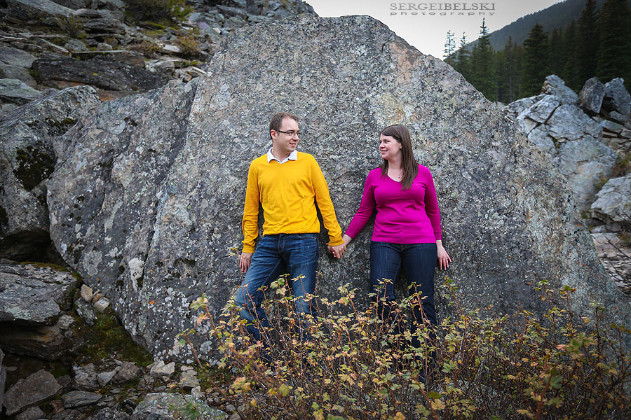 moraine lake engagement photographer sergei belski photo