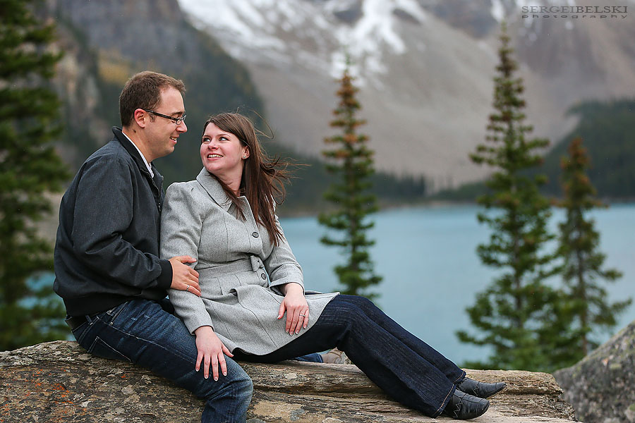 moraine lake engagement photographer sergei belski photo