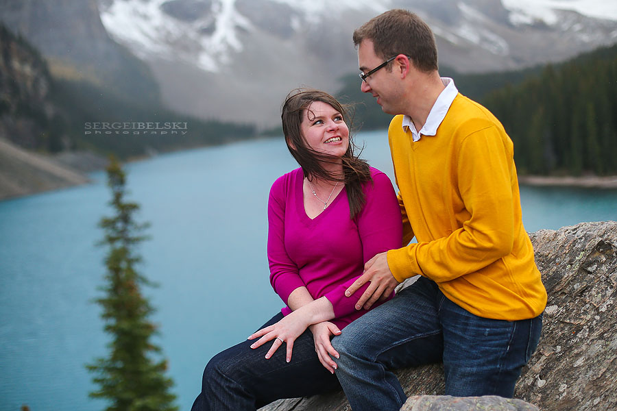 moraine lake engagement photographer sergei belski photo