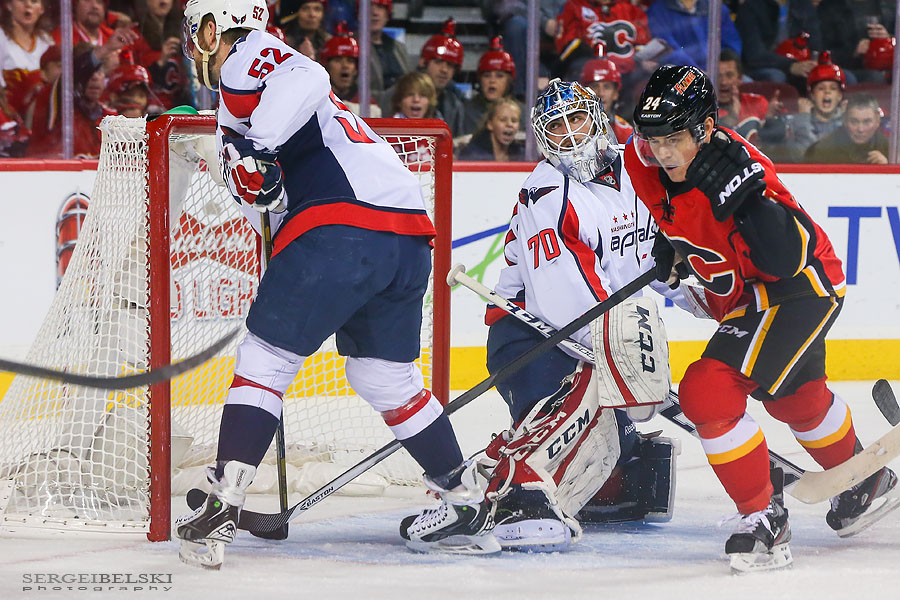 nhl hockey calgary flames vs washington capitals sergei belski photo