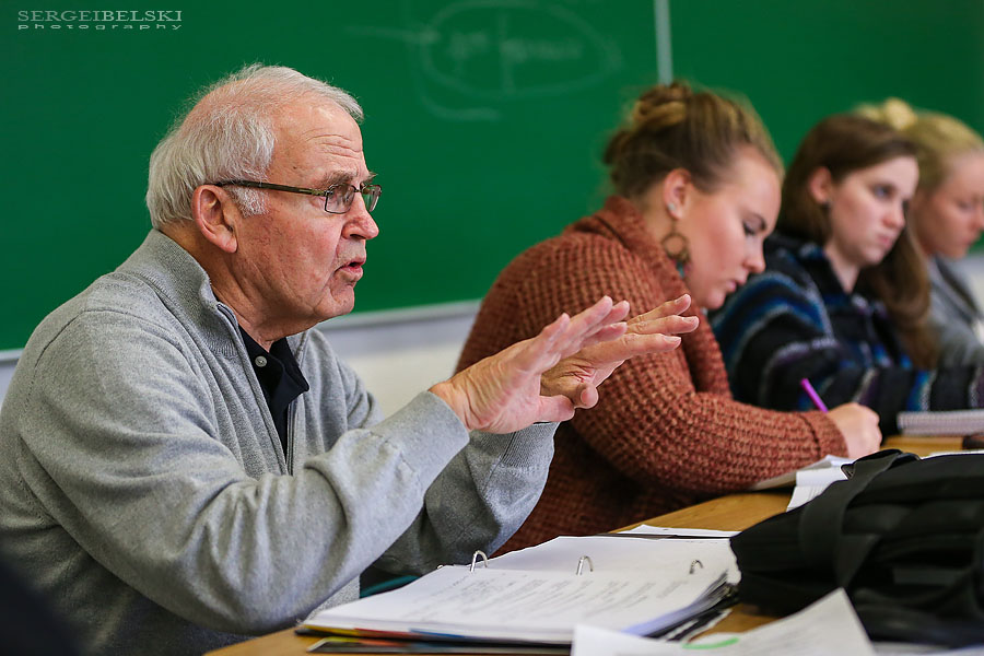 stmu campus portraits sergei belski photo
