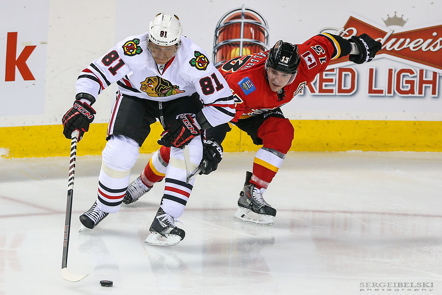 nhl hockey calgary flames vs chicago blackhawks sergei belski photo