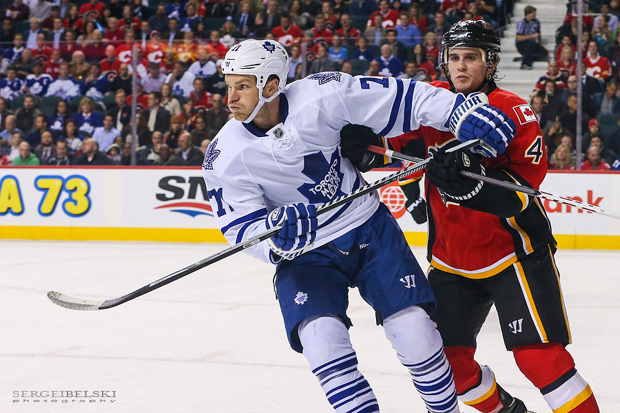 nhl hockey calgary flames vs toronto maple leafs sergei belski photo