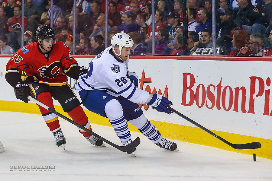 nhl hockey calgary flames vs toronto maple leafs sergei belski photo