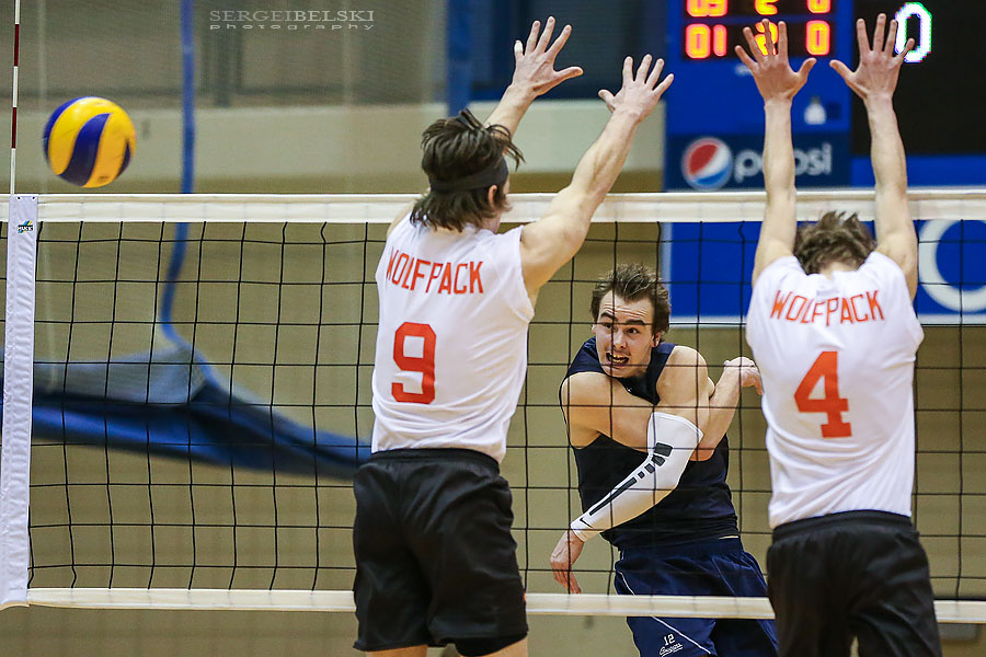 mount royal university volleyball sergei belski photo