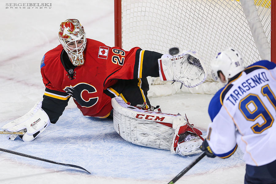 nhl hockey calgary flames vs st.louis blues sergei belski photo
