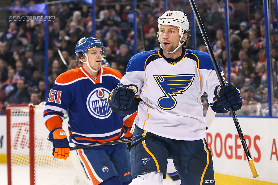 nhl hockey edmonton oilers vs st.louise blues sergei belski photo