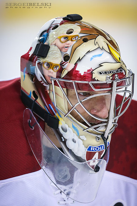nhl hockey calgary flames vs phoenix coyotes sergei belski photo