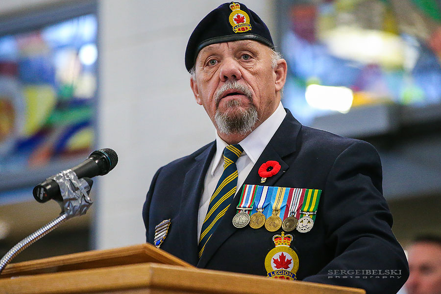remembrance day ceremony for city of airdrie event photographer sergei belski photo