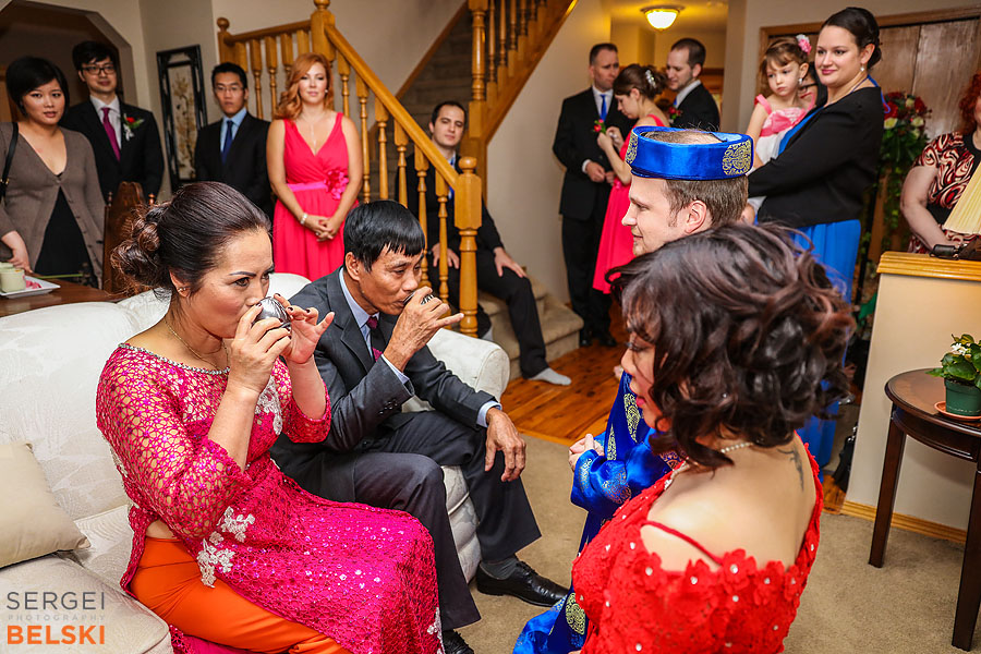 calgary wedding photographer calgary zoo weeding sergei belski photo