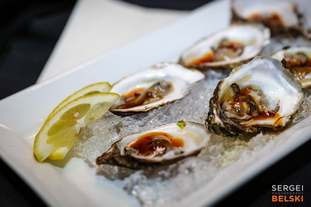 calgary wedding photographer calgary zoo weeding sergei belski photo