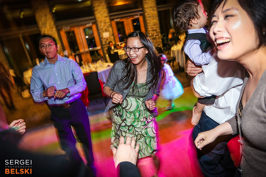 calgary wedding photographer calgary zoo weeding sergei belski photo