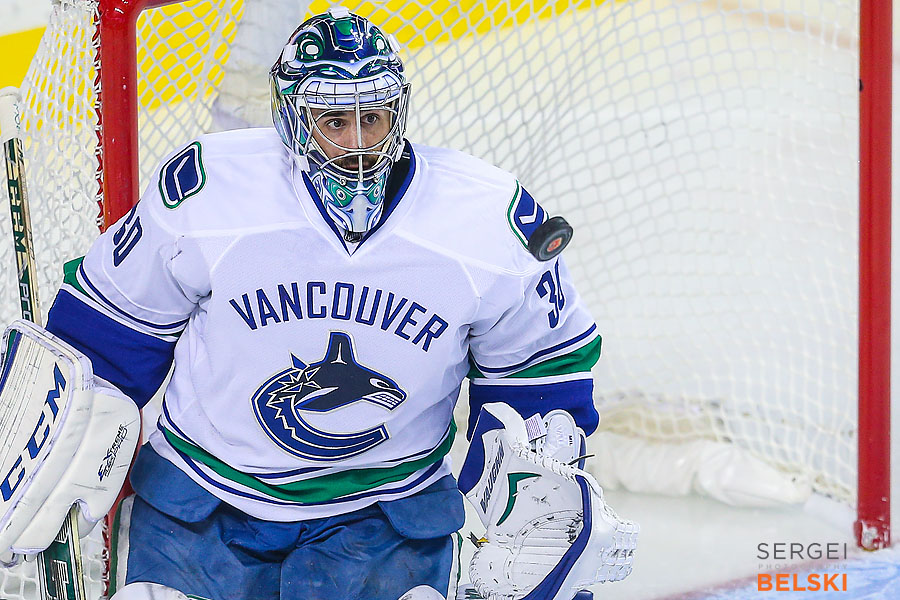 nhl hockey calgary sports photographer sergei belski photo