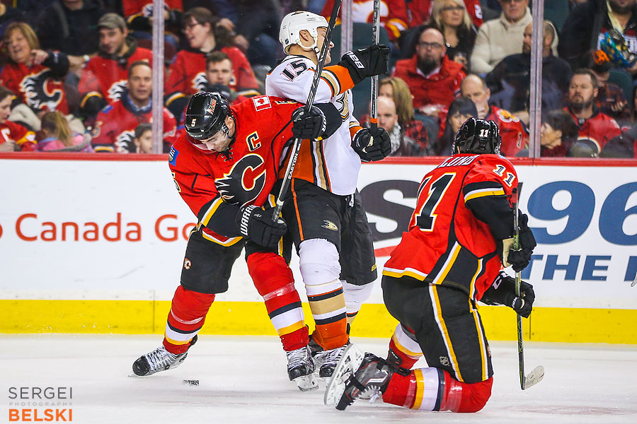 nhl hockey calgary sports photographer sergei belski photo