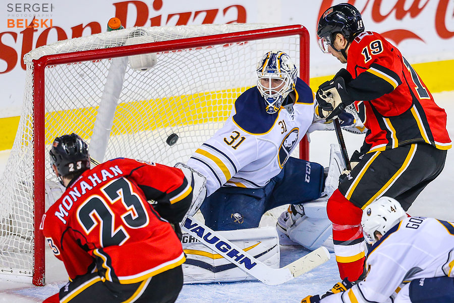 nhl hockey calgary sports photographer sergei belski photo