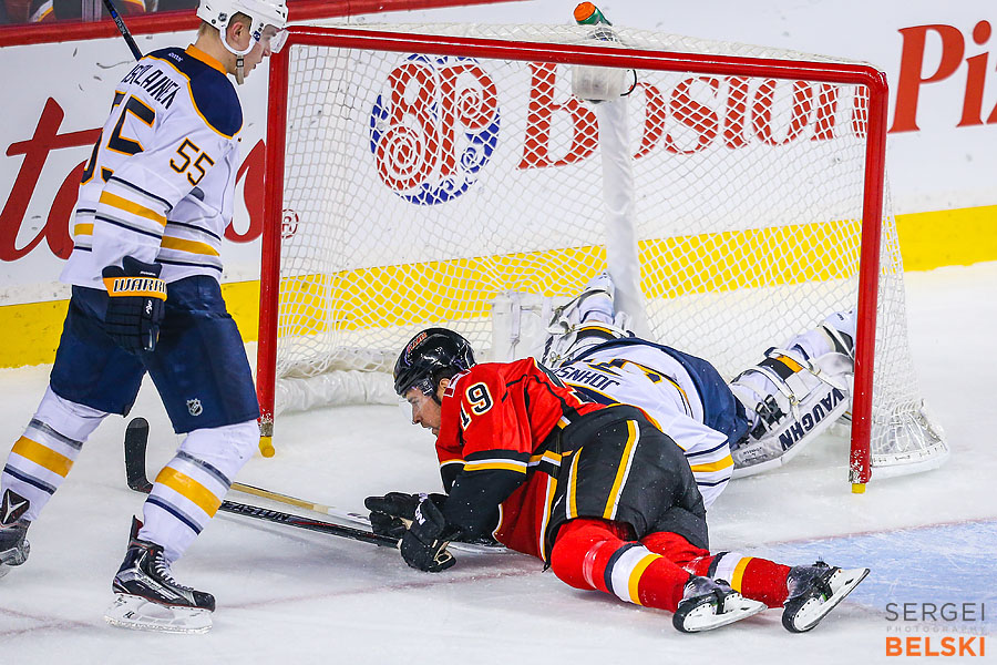nhl hockey calgary sports photographer sergei belski photo