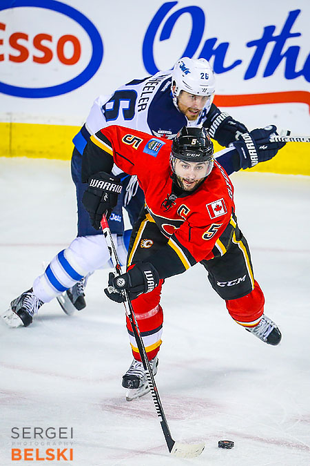nhl hockey calgary sports photographer sergei belski photo