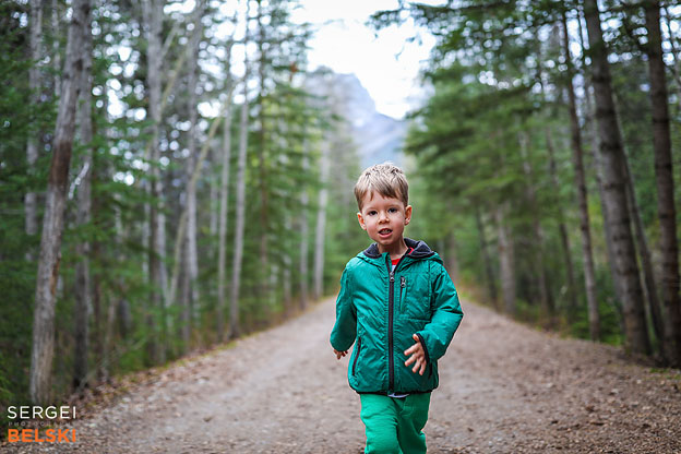 canmore family photographer sergei belski photo