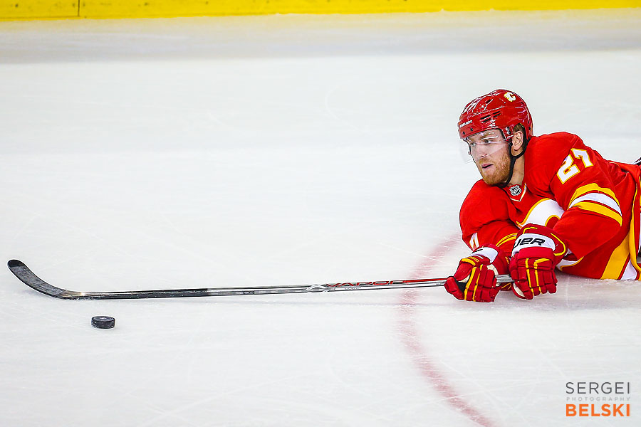 nhl hockey calgary sports photographer sergei belski photo