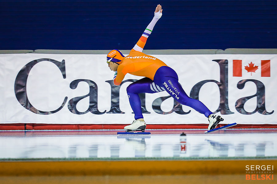 speed skating calgary sports photographer sergei belski photo