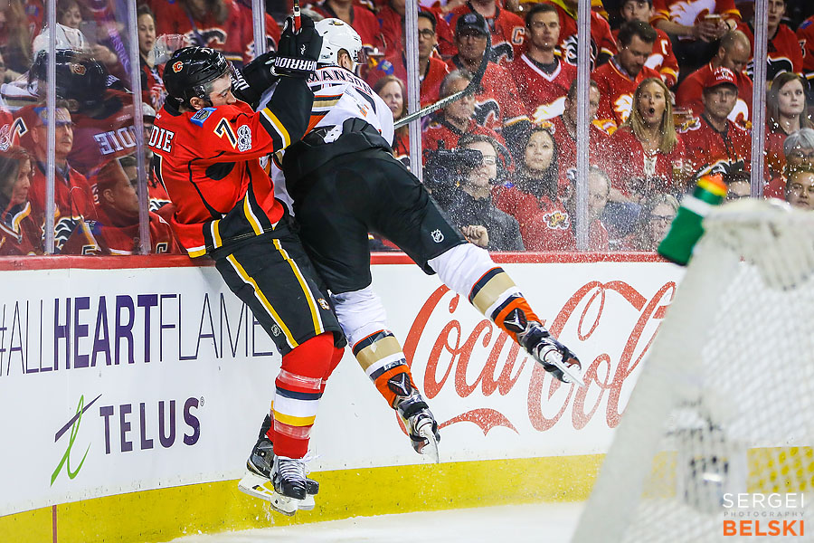 nhl hockey calgary sports photographer sergei belski photo