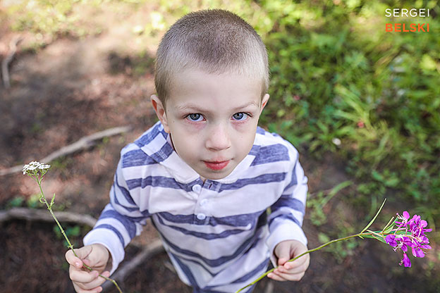 Bragg creek family photographer sergei belski photo