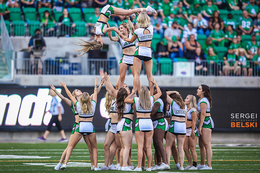 cfl football sports photographer sergei belski photo
