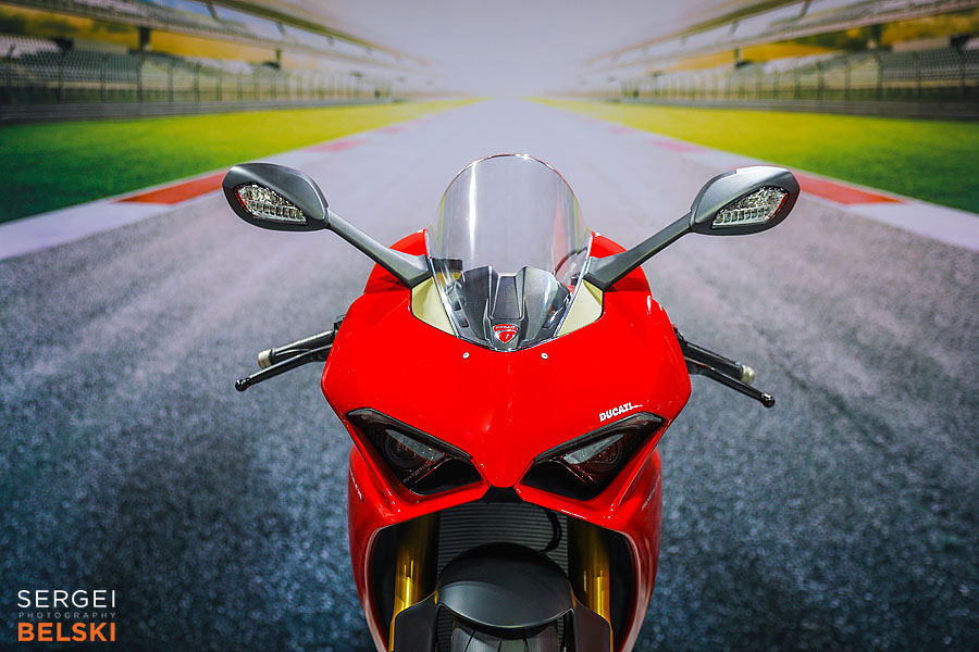 calgary event photographer motorcycle show sergei belski photo