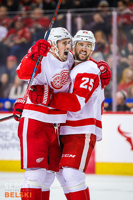 nhl hockey calgary sports photographer sergei belski photo