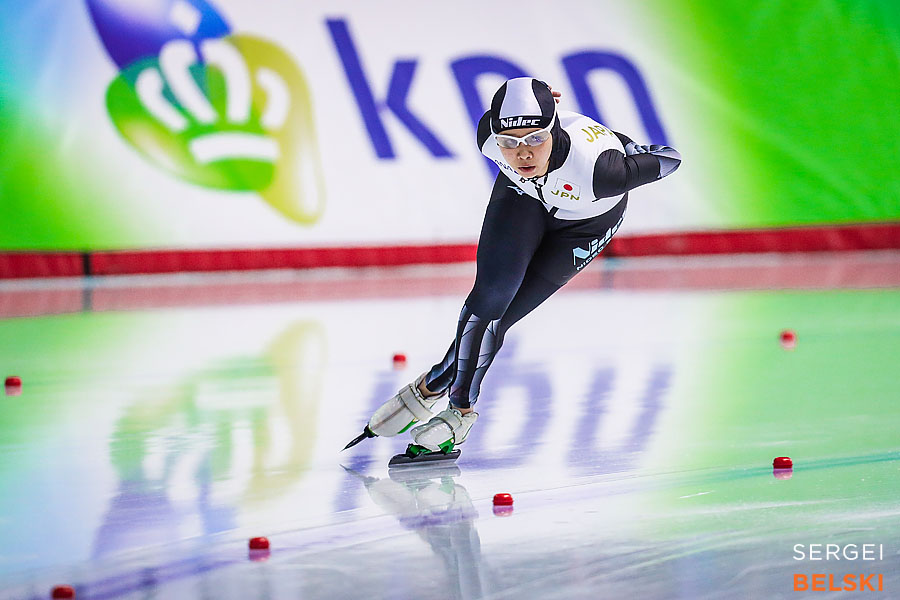 speed skating calgary sports photographer sergei belski photo