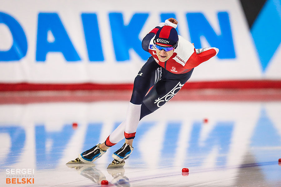 speed skating calgary sports photographer sergei belski photo