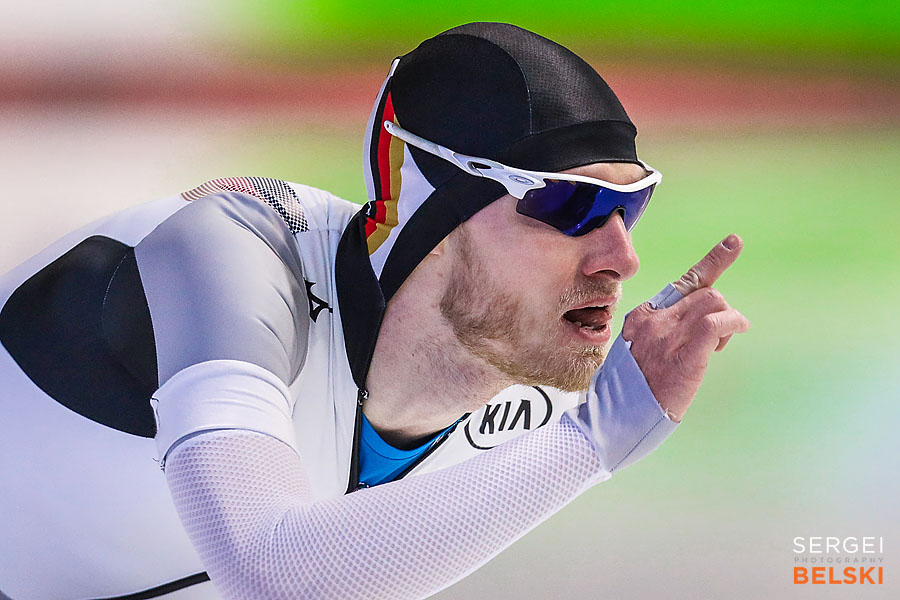 speed skating calgary sports photographer sergei belski photo