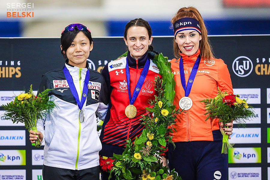 speed skating calgary sports photographer sergei belski photo