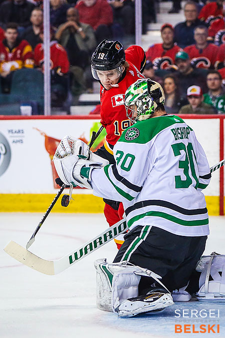 nhl hockey calgary sports photographer sergei belski photo