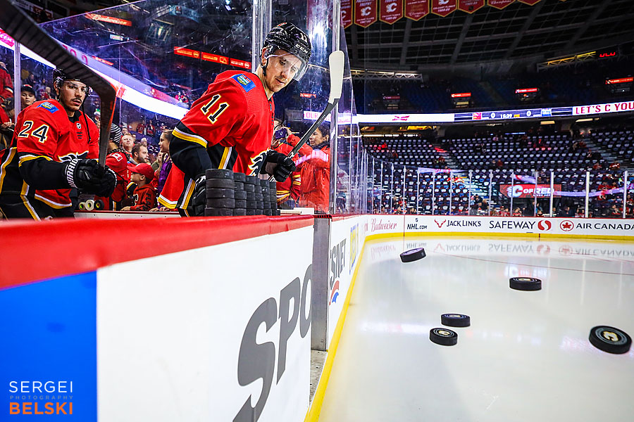 nhl hockey calgary sports photographer sergei belski photo