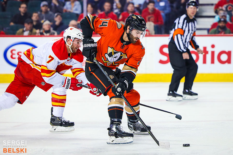 nhl hockey calgary sports photographer sergei belski photo