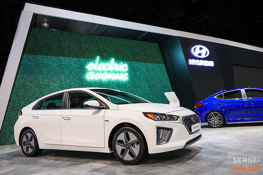 calgary international auto and truck show sergei belski photo