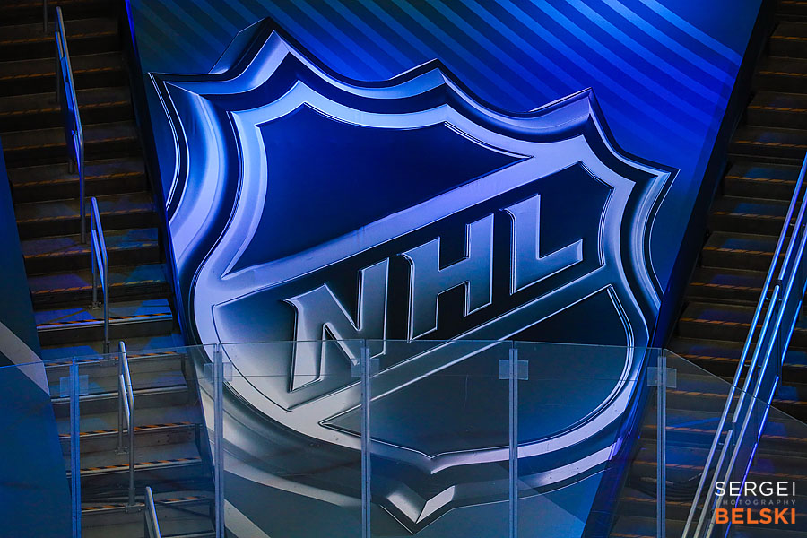 nhl hockey calgary sports photographer sergei belski photo