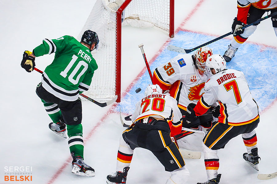 nhl hockey calgary sports photographer sergei belski photo
