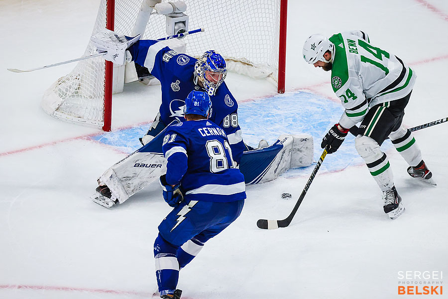 nhl hockey calgary sports photographer sergei belski photo