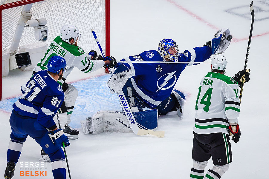 nhl hockey calgary sports photographer sergei belski photo