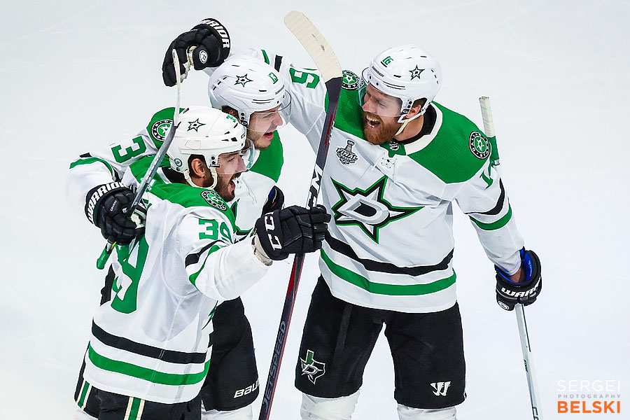 nhl hockey calgary sports photographer sergei belski photo