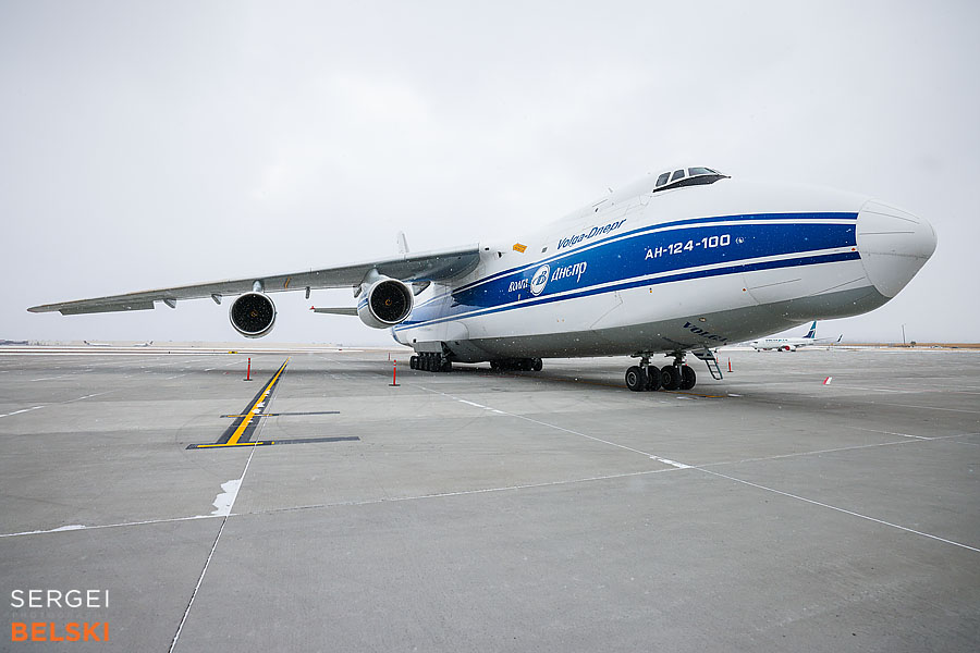calgary airport commercial photographer sergei belski photo