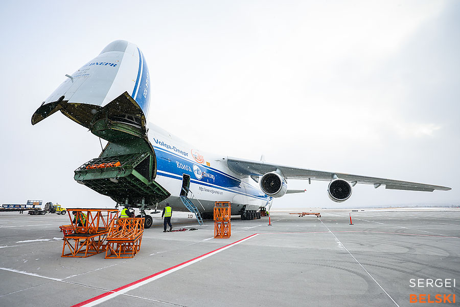 calgary airport commercial photographer sergei belski photo