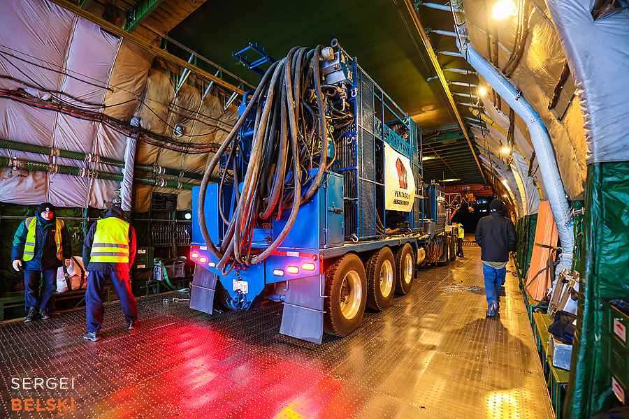 calgary airport commercial photographer sergei belski photo