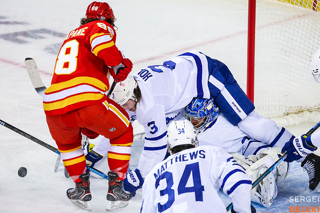 nhl hockey calgary sports photographer sergei belski photo